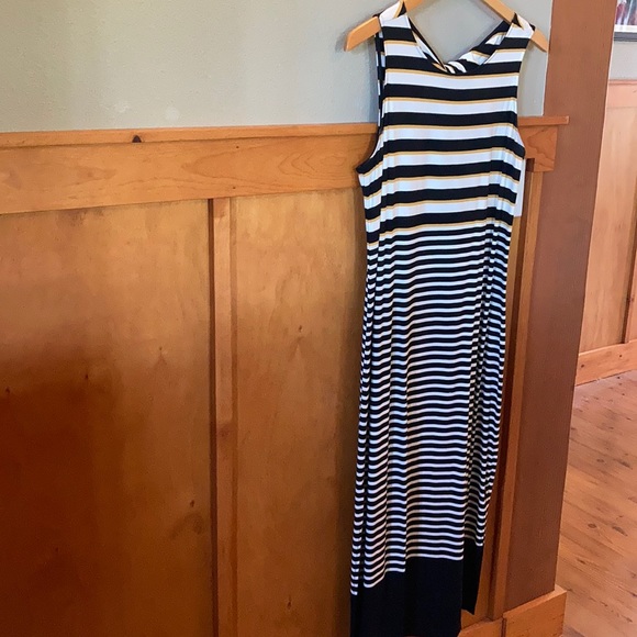 LOFT twist back stripe midi dress - Picture 4 of 9